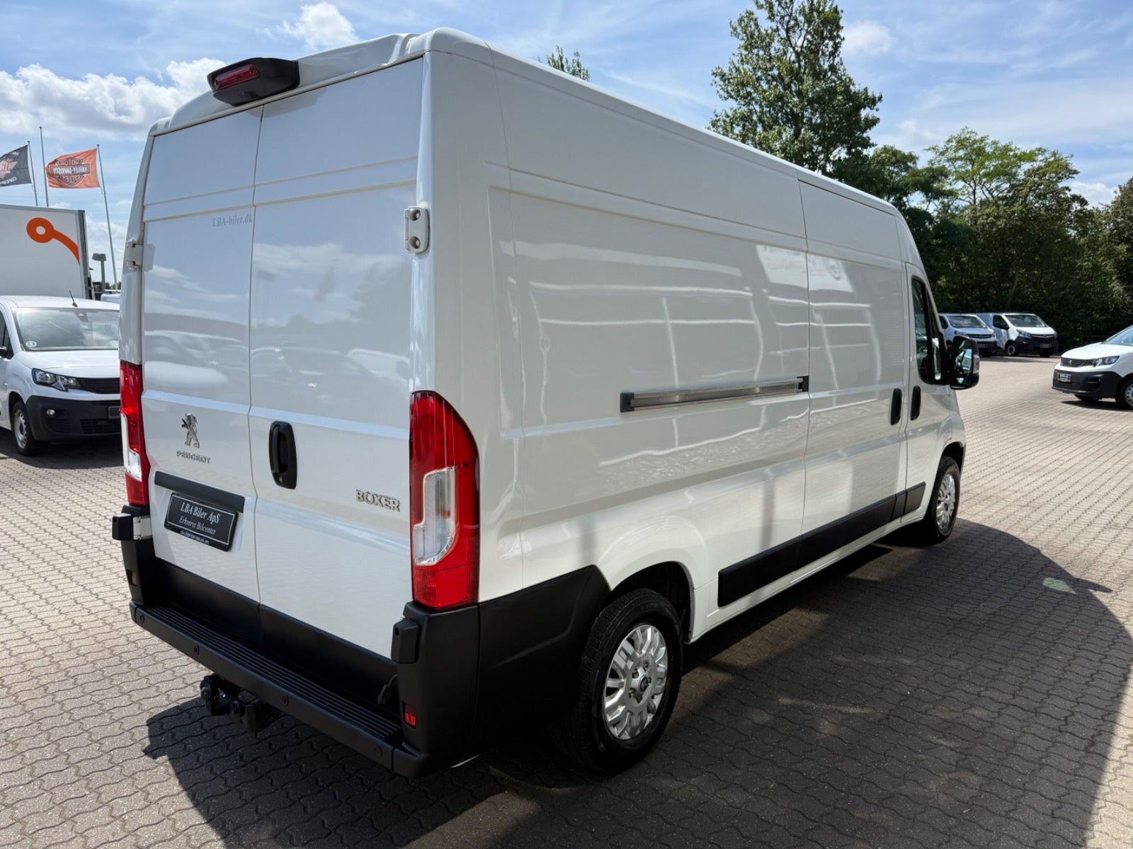 Hvid Peugeot Boxer 333 fra 2021