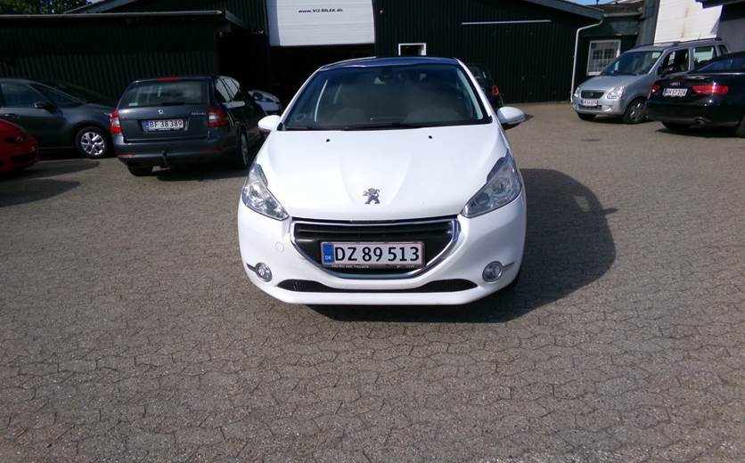 Peugeot 208 1,2 VTi 82 Allure
