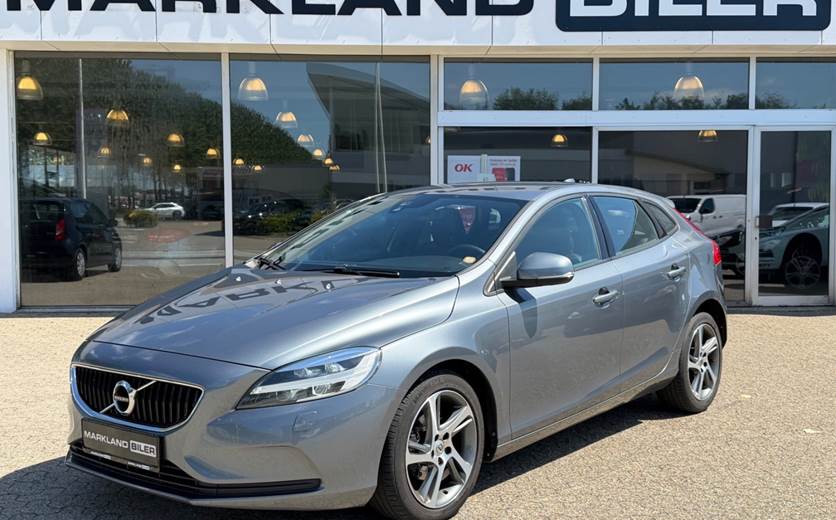 Volvo V40 2,0 D2 120 Momentum
