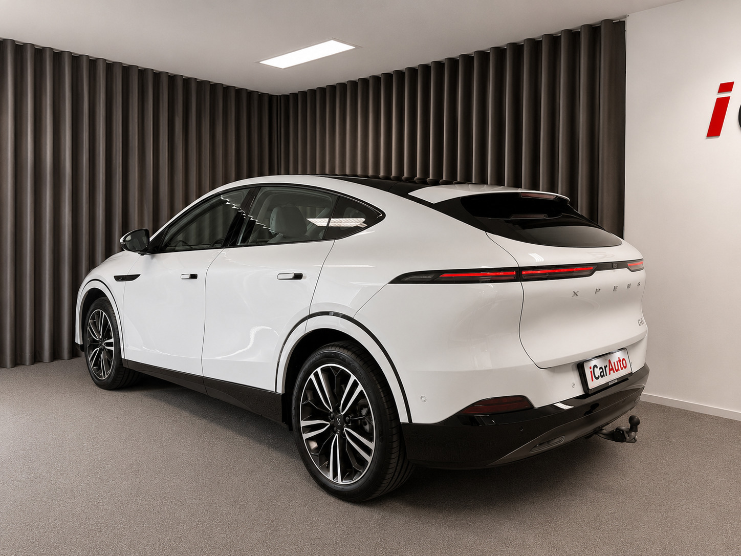 Hvid Xpeng G6 fra 2024