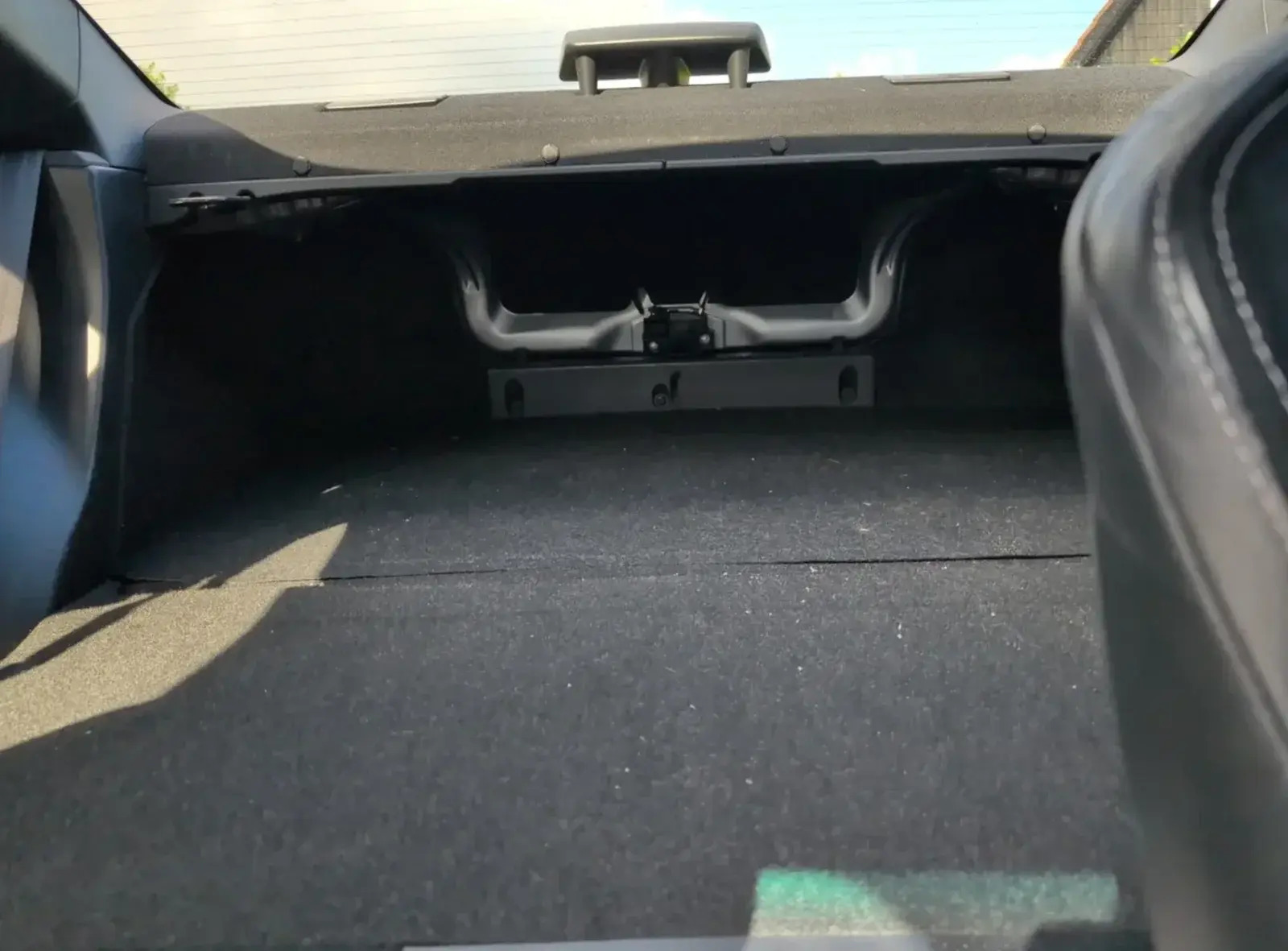 Grå Toyota GT86 fra 2018