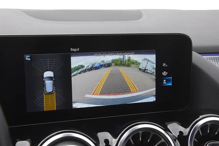Sort Mercedes EQA 250 fra 2023