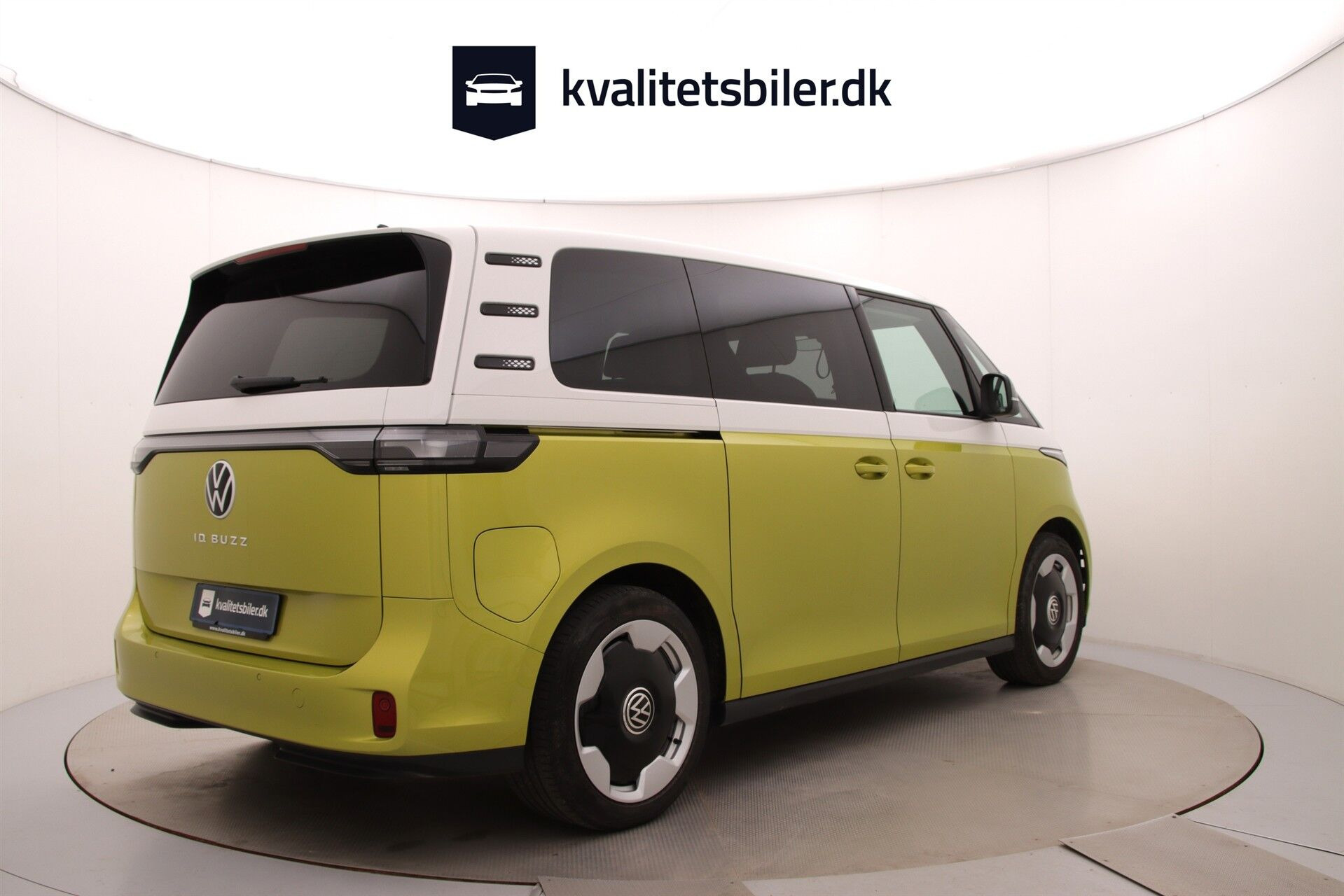 Gul VW ID.Buzz fra 2024