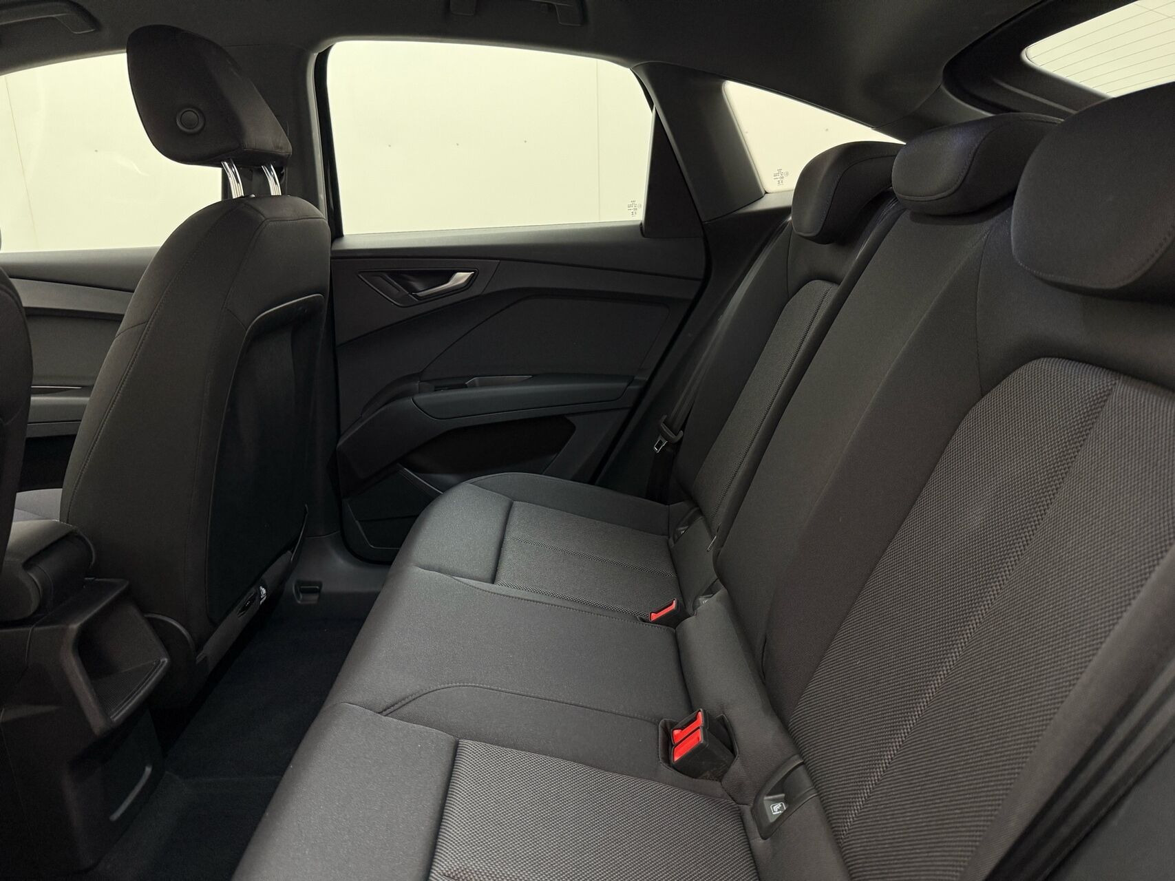 Sort Audi Q4 fra 2023