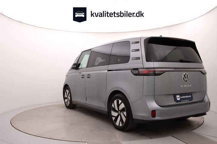 Sølv VW ID.Buzz fra 2024