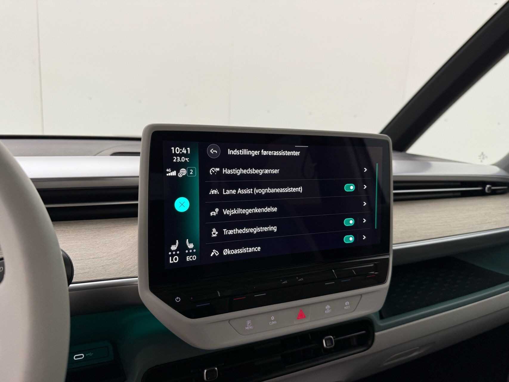 Sølv VW ID.Buzz fra 2024