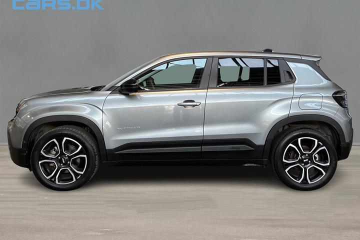 Sort Jeep Avenger fra 2025