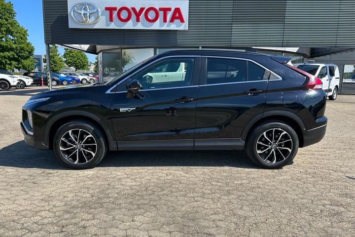 Sort Mitsubishi Eclipse Cross fra 2021