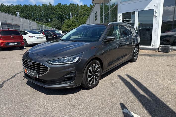 Grå Ford Focus fra 2024