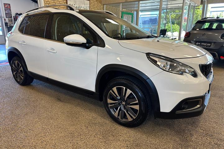 Hvid Peugeot 2008 fra 2017