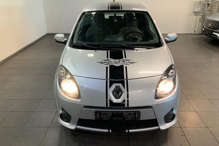 Sølv Renault Twingo fra 2010