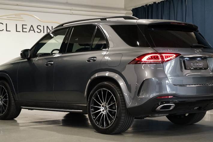 Grå Mercedes GLE350 de fra 2022