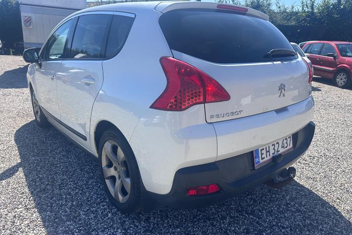 undefined Peugeot 3008 fra 2010