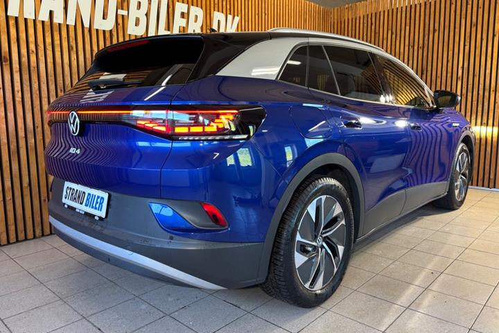 Blå VW ID.4 fra 2023