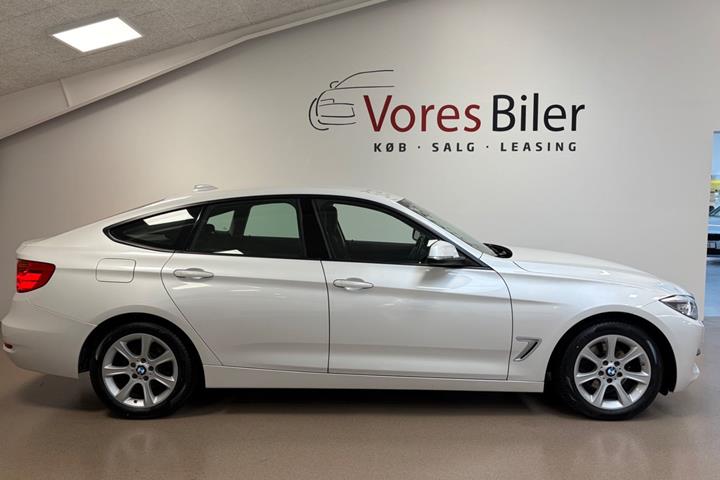 Hvid BMW 320d fra 2014