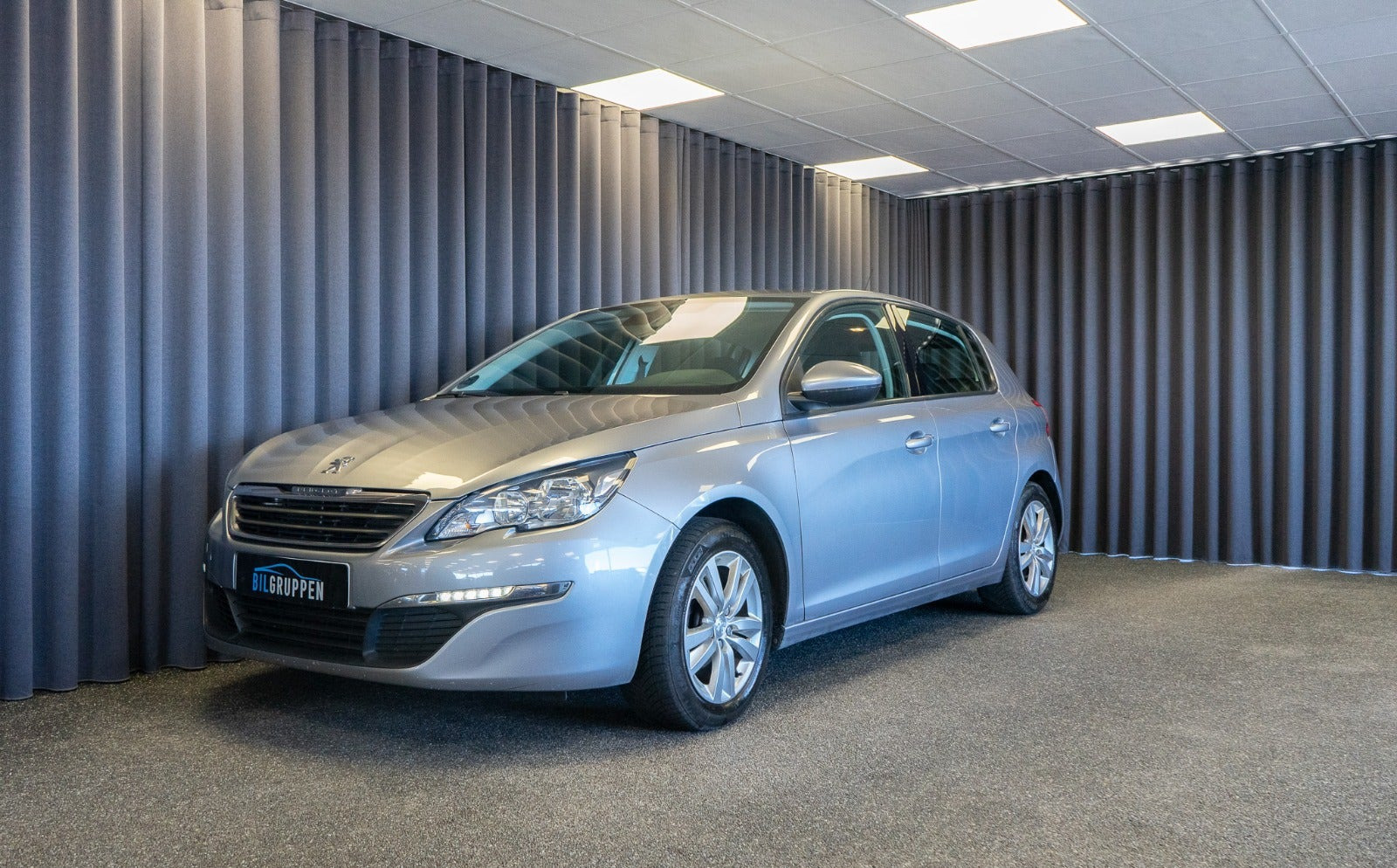 undefined Peugeot 308 fra 2016