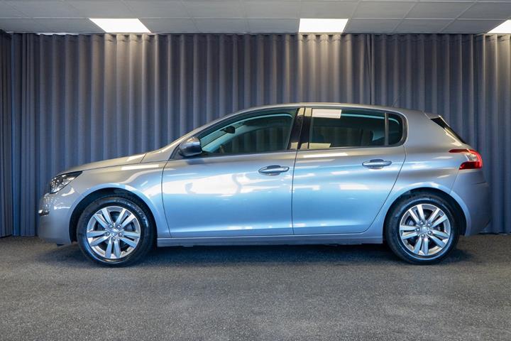 undefined Peugeot 308 fra 2016