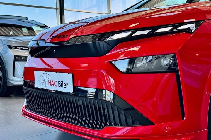Rød Skoda Enyaq fra 2026