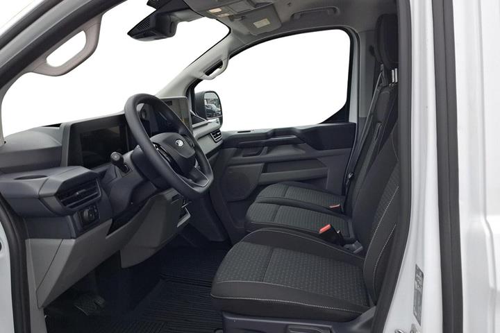 Hvid Ford Transit Custom 320 L2 fra 2026