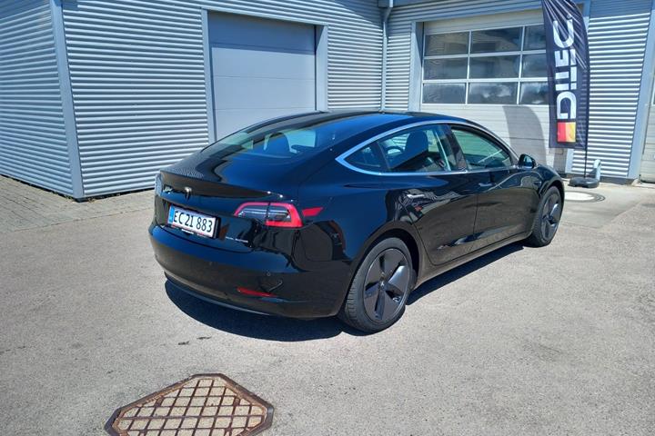 undefined Tesla Model 3 fra 2019