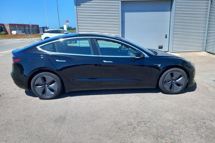 undefined Tesla Model 3 fra 2019