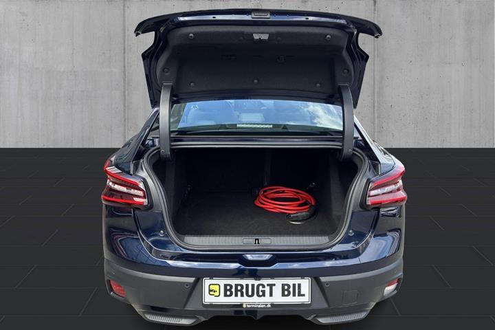 Blå Citroën ë-C4 X fra 2025
