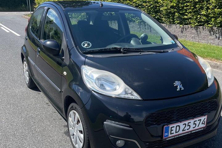 undefined Peugeot 107 fra 2007