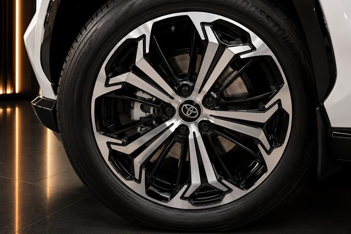 undefined Toyota RAV4 fra 2020