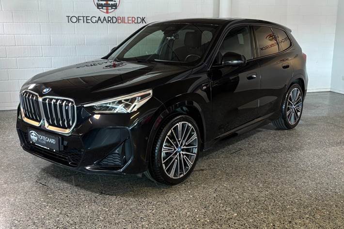 Sort BMW iX1 fra 2023