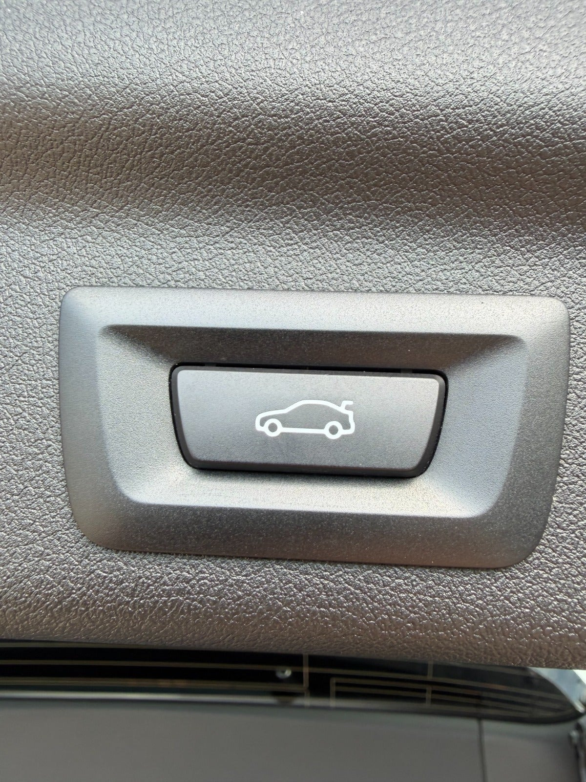 Sort BMW iX1 fra 2023