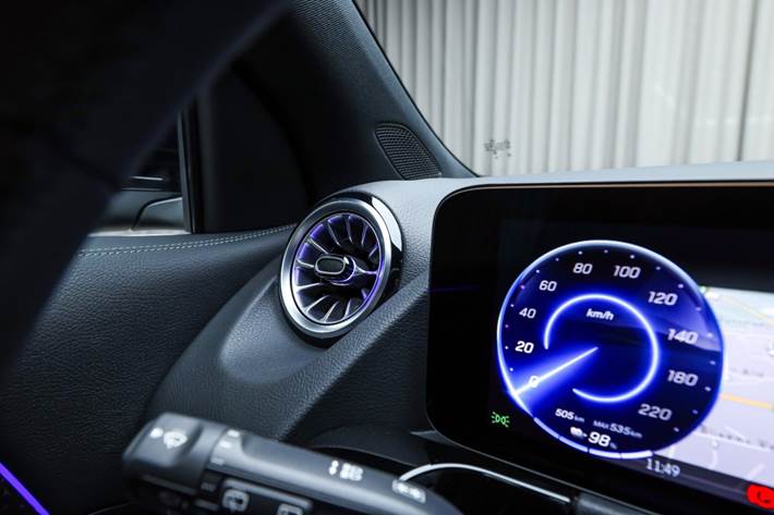 Sort Mercedes EQA250+ fra 2026