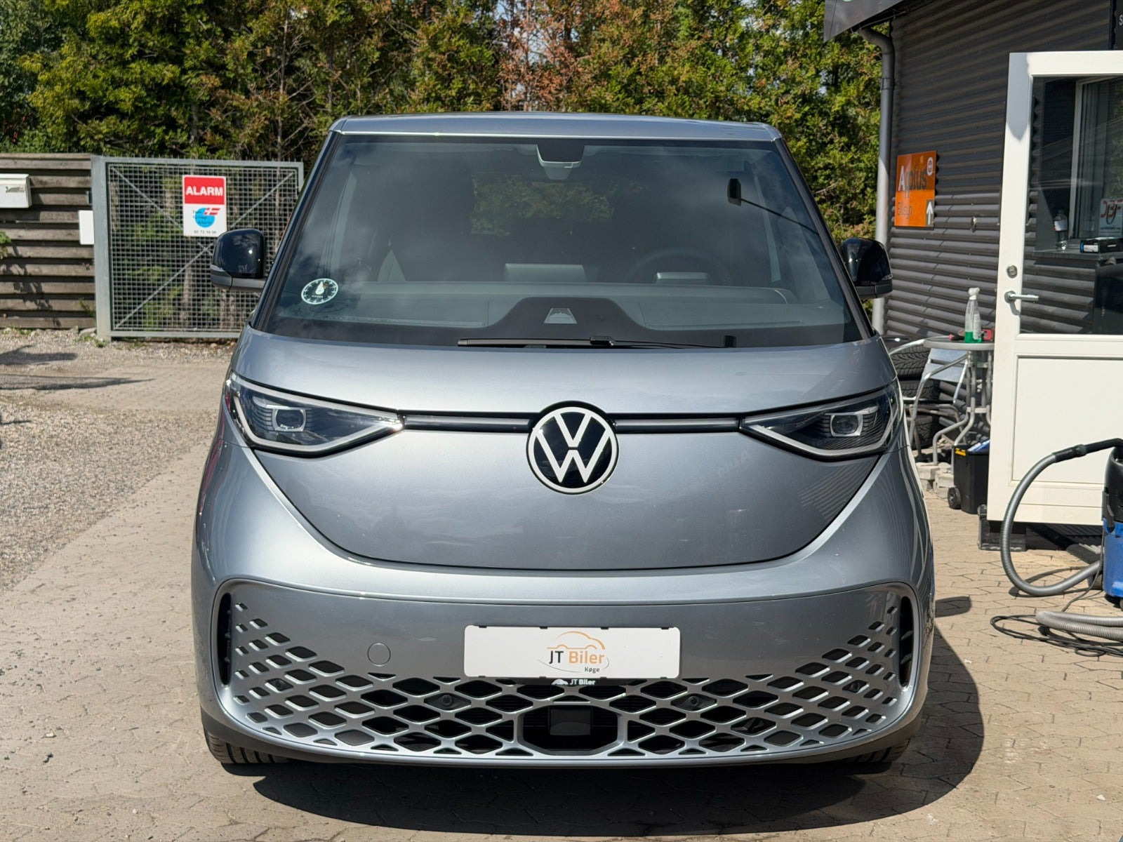 Sølv VW ID.Buzz fra 2026