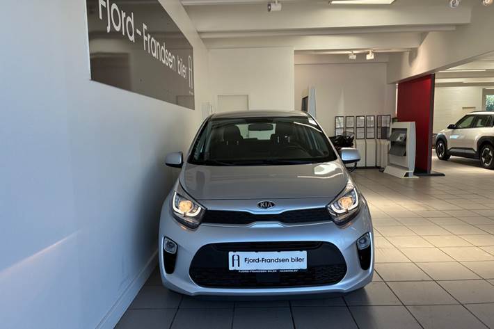 Sølv Kia Picanto fra 2019