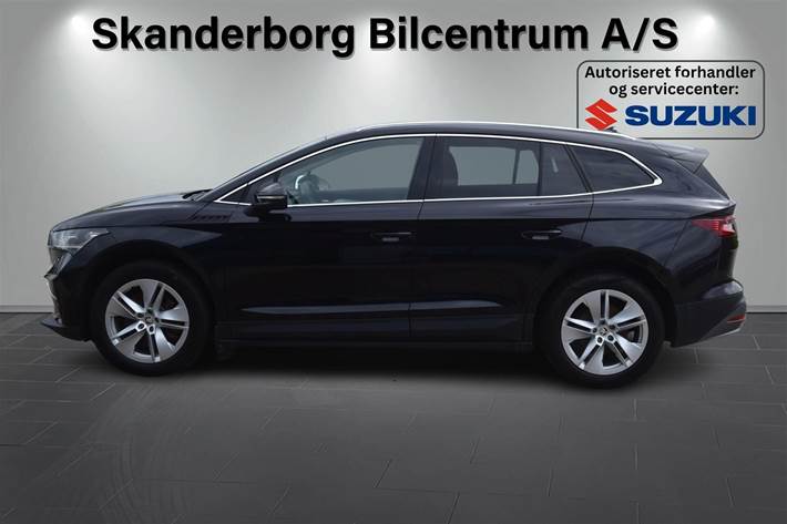 Sort Skoda Enyaq fra 2023