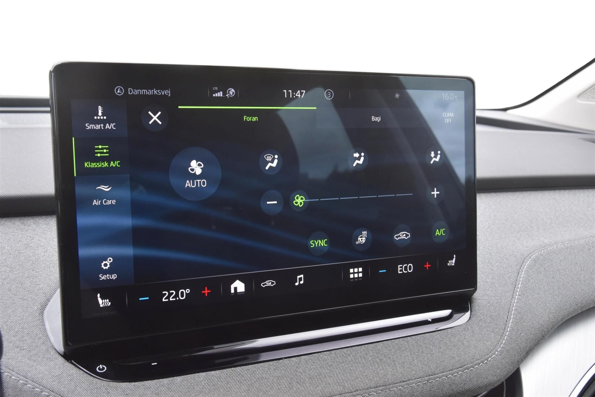 Sort Skoda Enyaq fra 2023