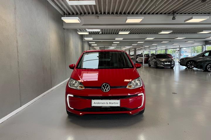 Rød VW e-up fra 2021