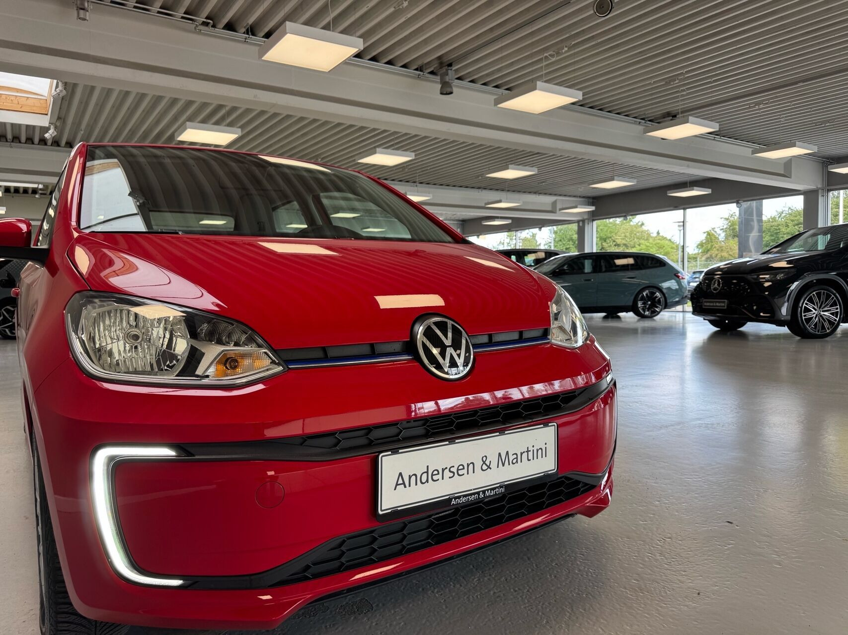 Rød VW e-up fra 2021
