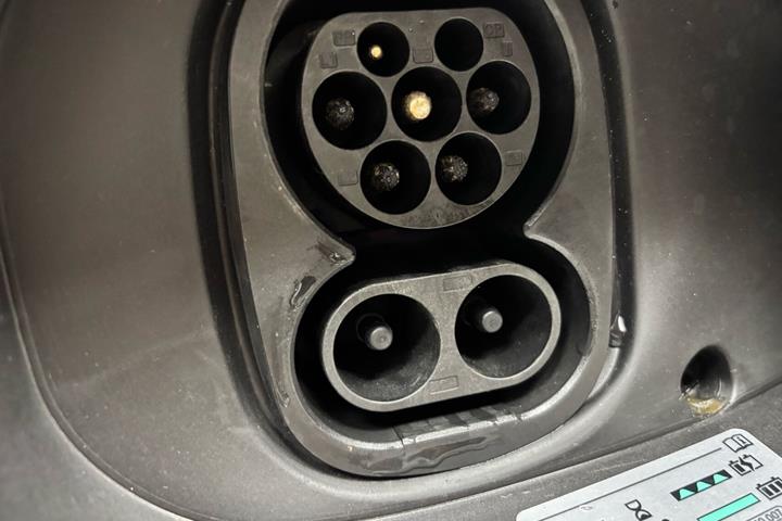 Rød VW ID.4 fra 2023