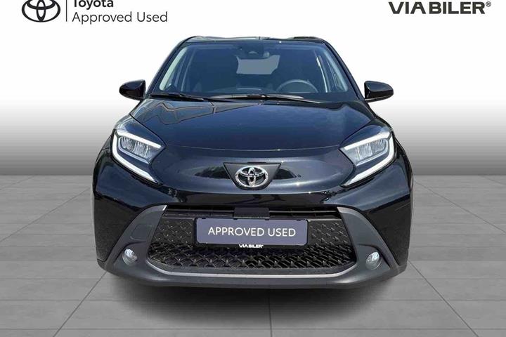 Sort Toyota Aygo X fra 2025