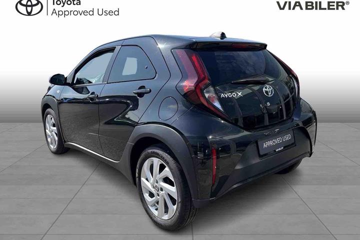 Sort Toyota Aygo X fra 2025