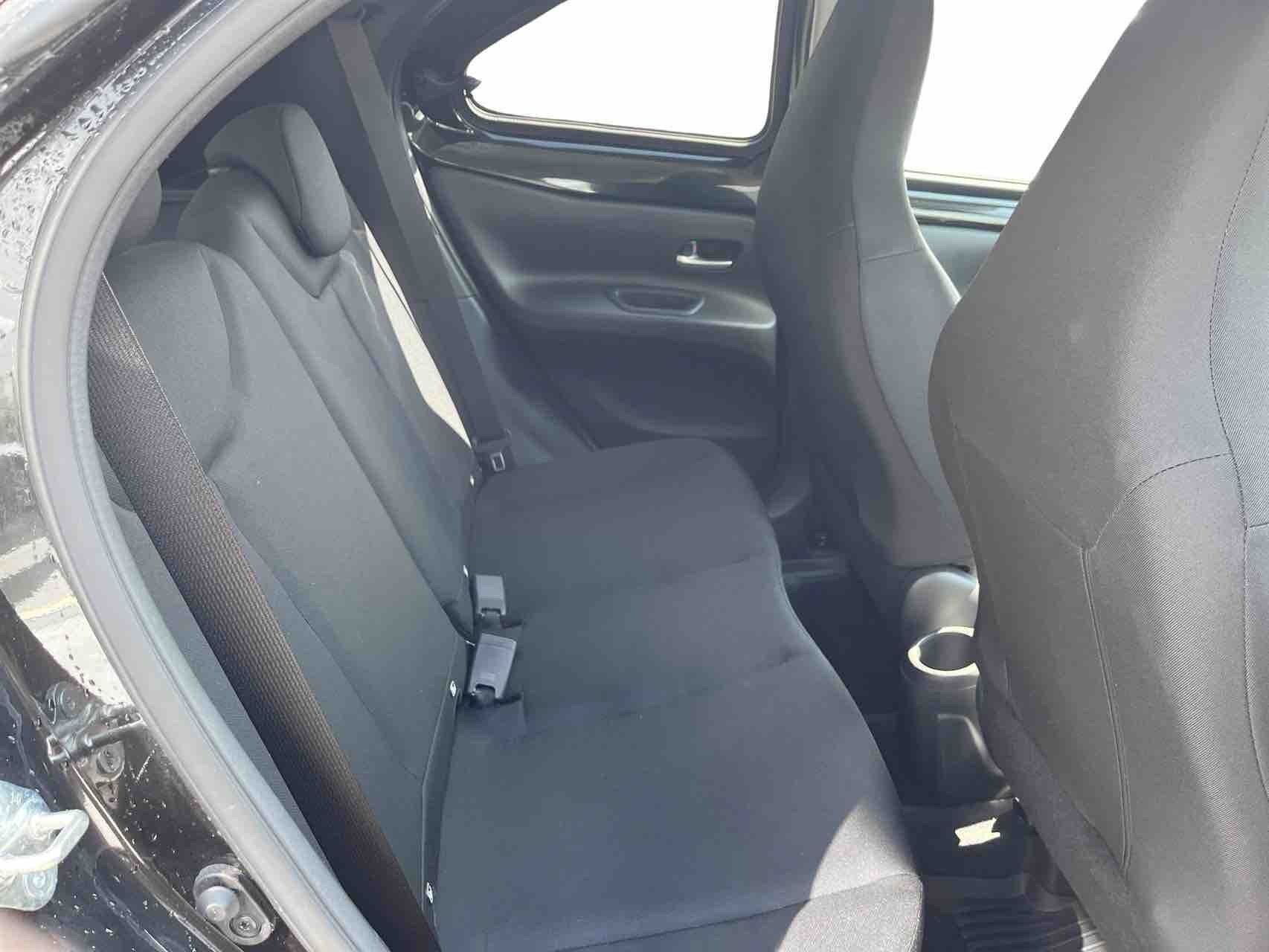 Sort Toyota Aygo X fra 2025