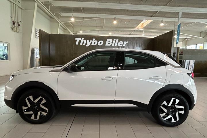 Hvid Opel Mokka-e fra 2022