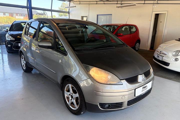 undefined Mitsubishi Colt fra 2008