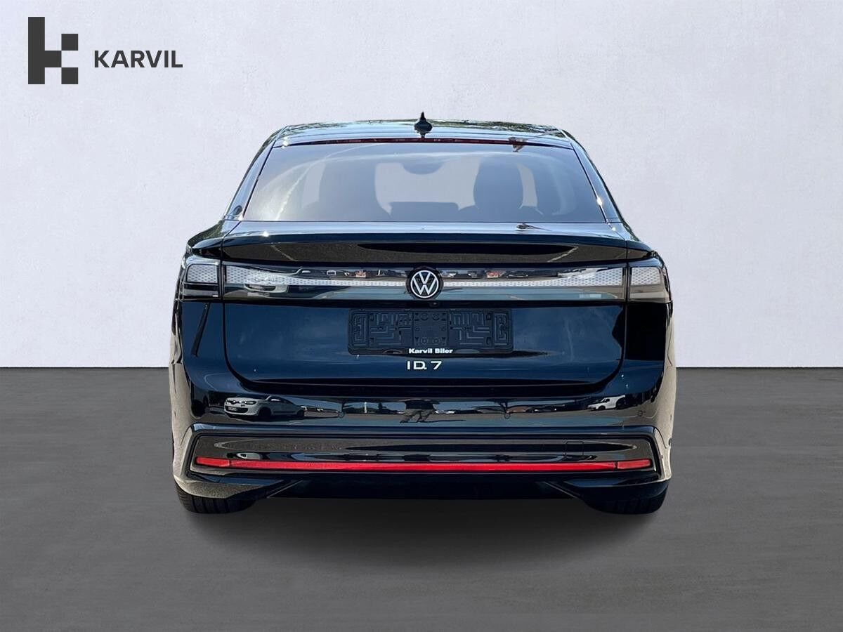 Sort VW ID.7 fra 2025