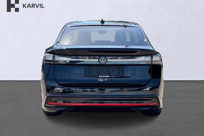 Sort VW ID.7 fra 2025
