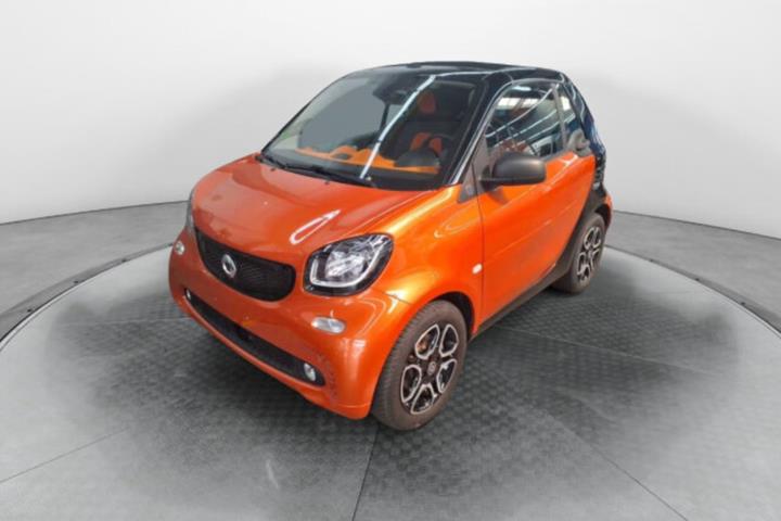 Orange Smart Fortwo fra 2019 set udefra
