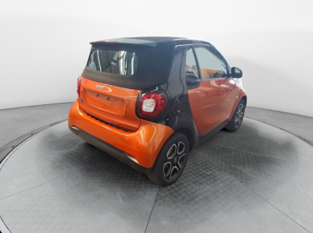 Orange Smart Fortwo fra 2019