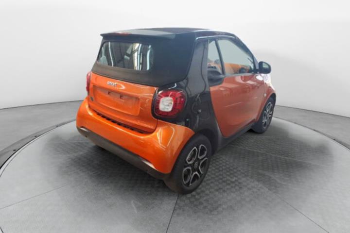 Orange Smart Fortwo fra 2019
