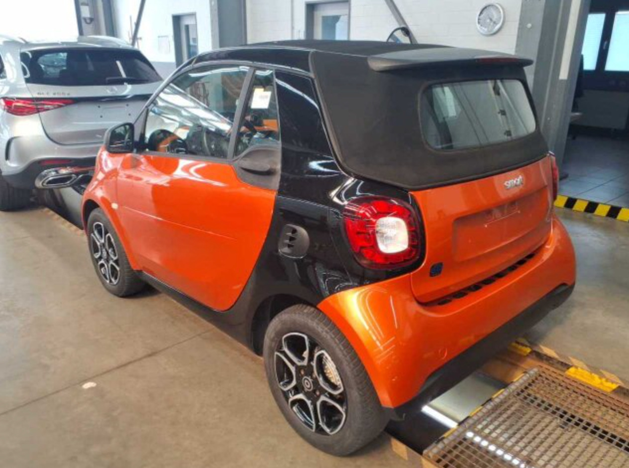 Orange Smart Fortwo fra 2019