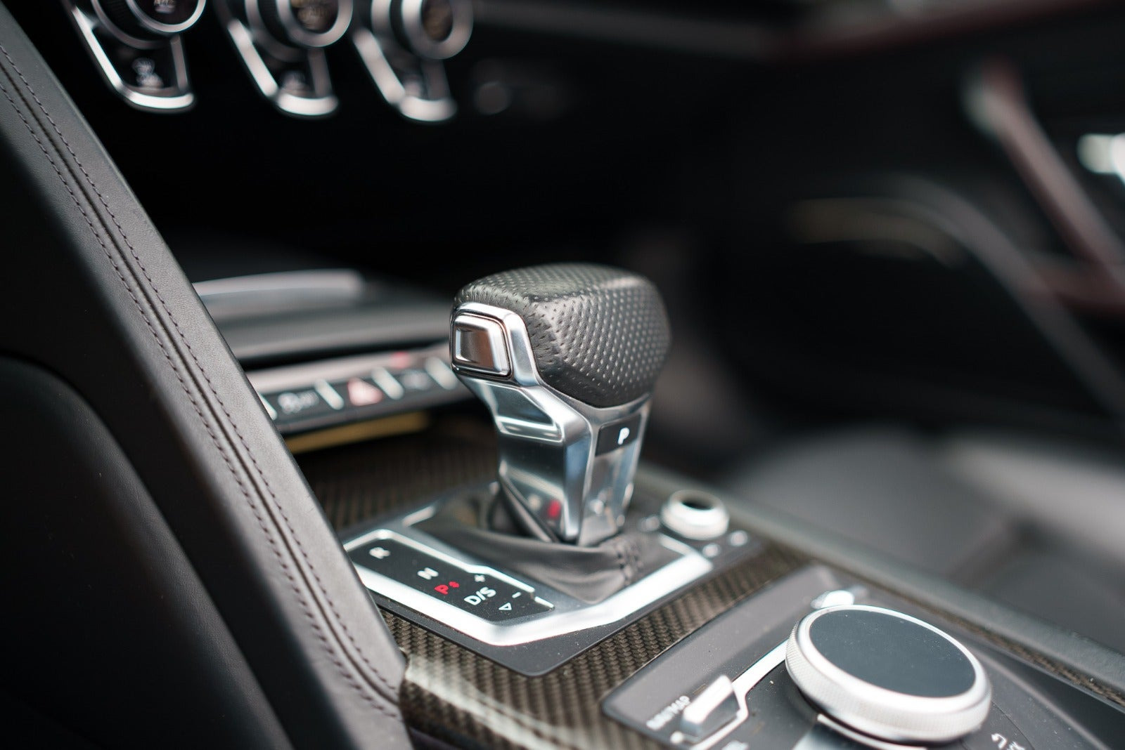 Gul Audi R8 fra 2019